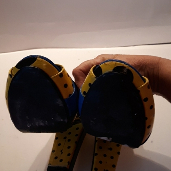 Hot Rated heels from Journeys 7 - Picture 5 of 7